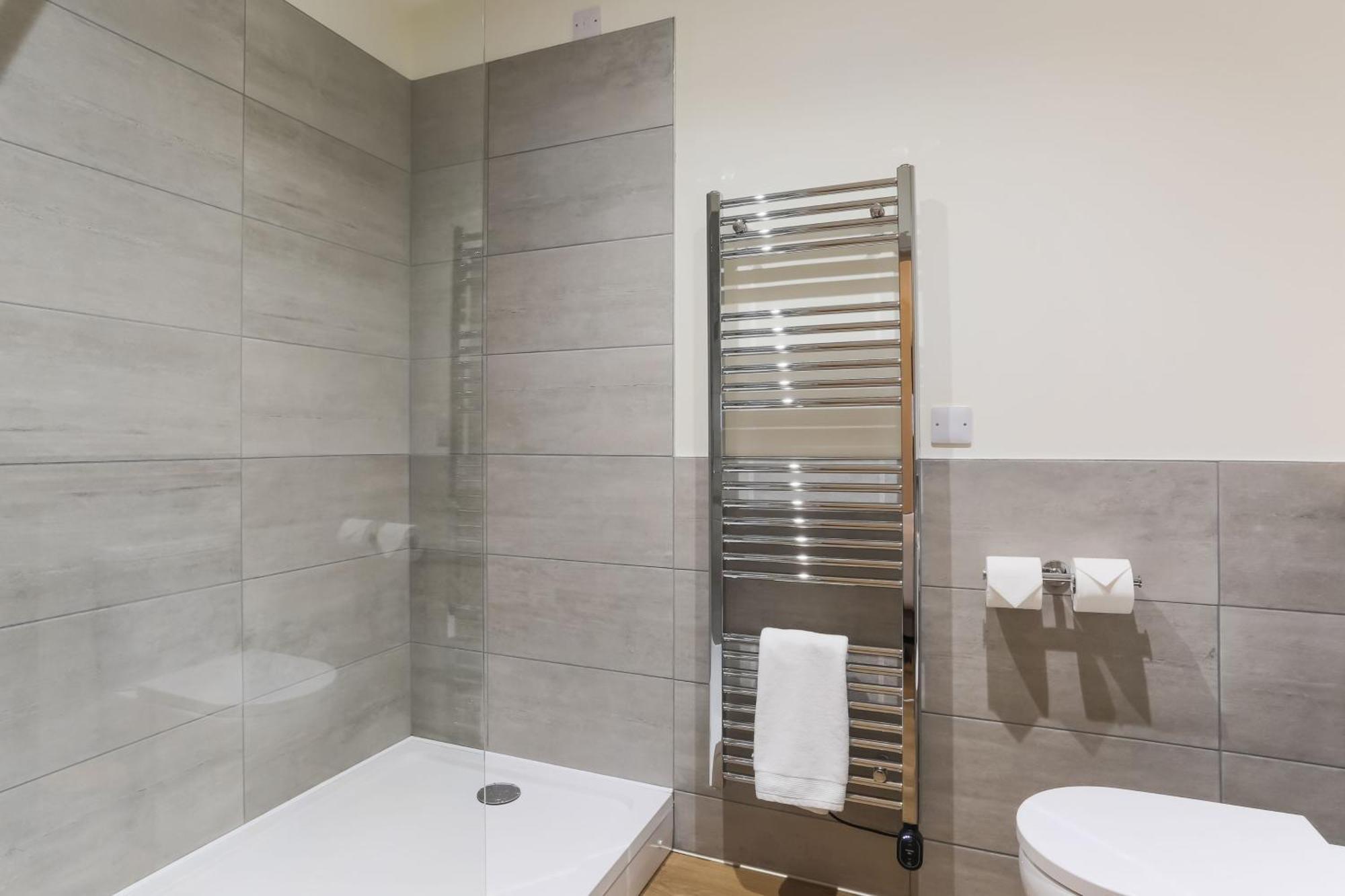 The Barn At Plas Ashpool Sleeps 8 Llandyrnog Екстериор снимка