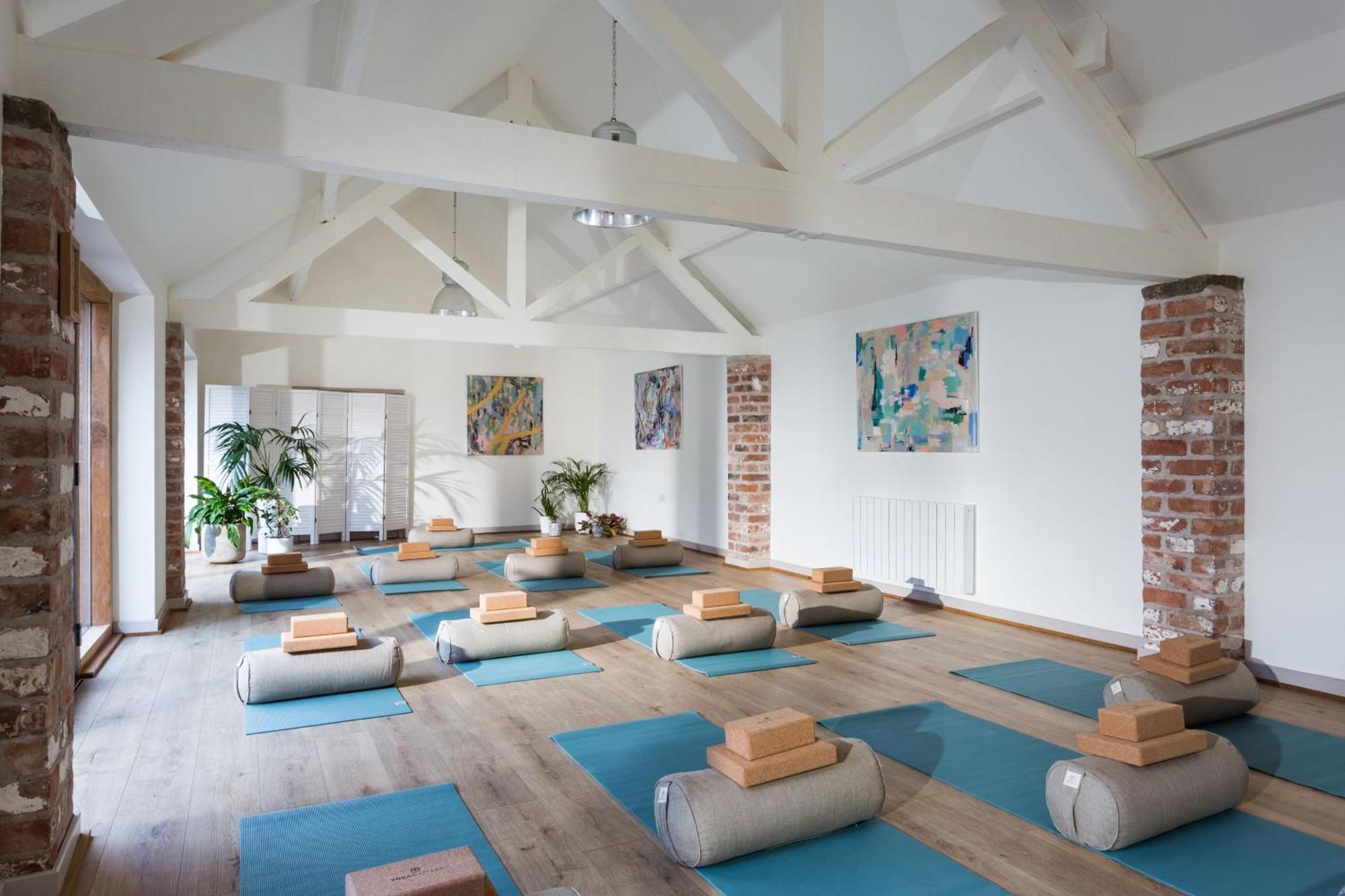The Barn At Plas Ashpool Sleeps 8 Llandyrnog Екстериор снимка