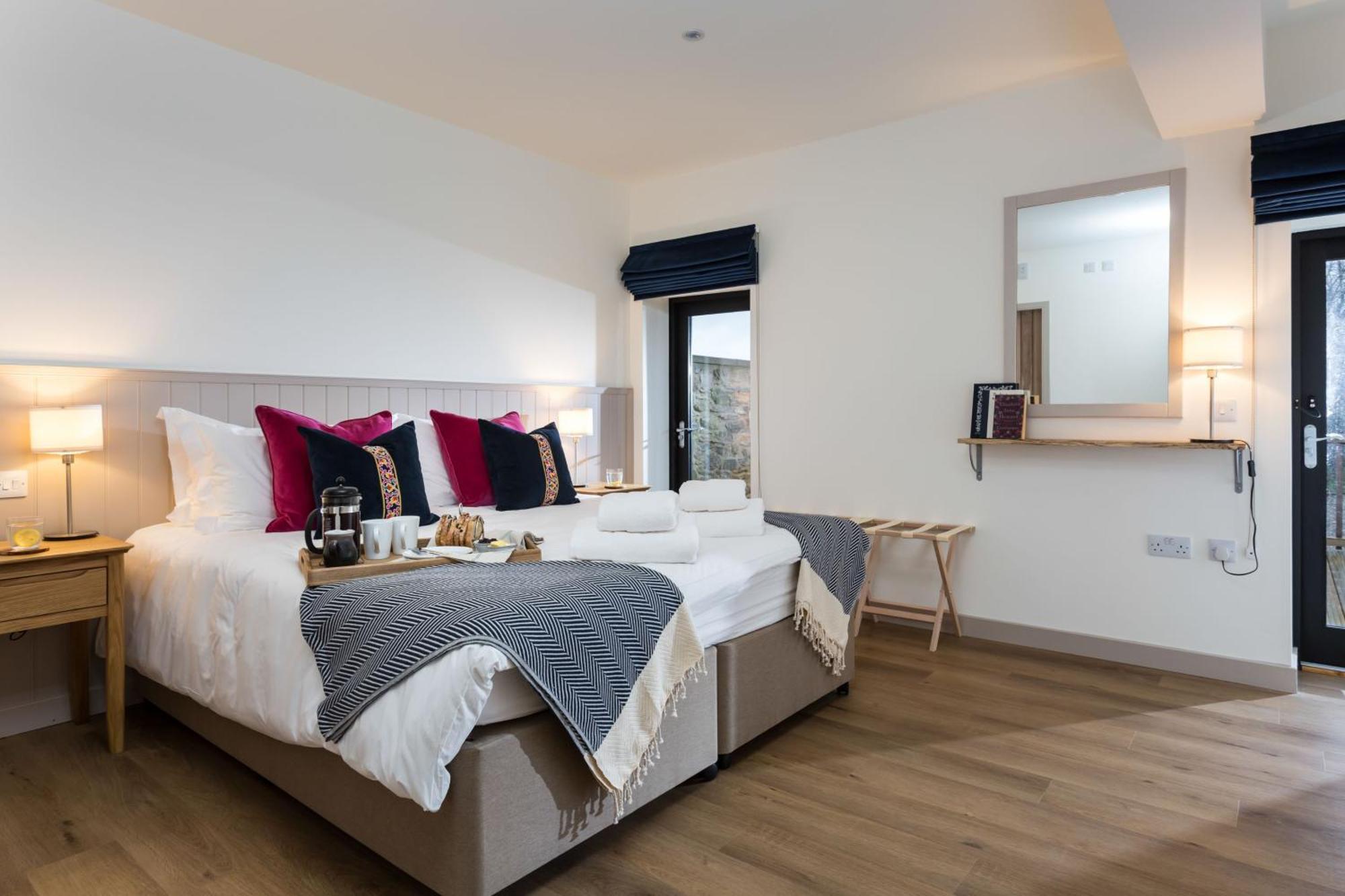 The Barn At Plas Ashpool Sleeps 8 Llandyrnog Екстериор снимка