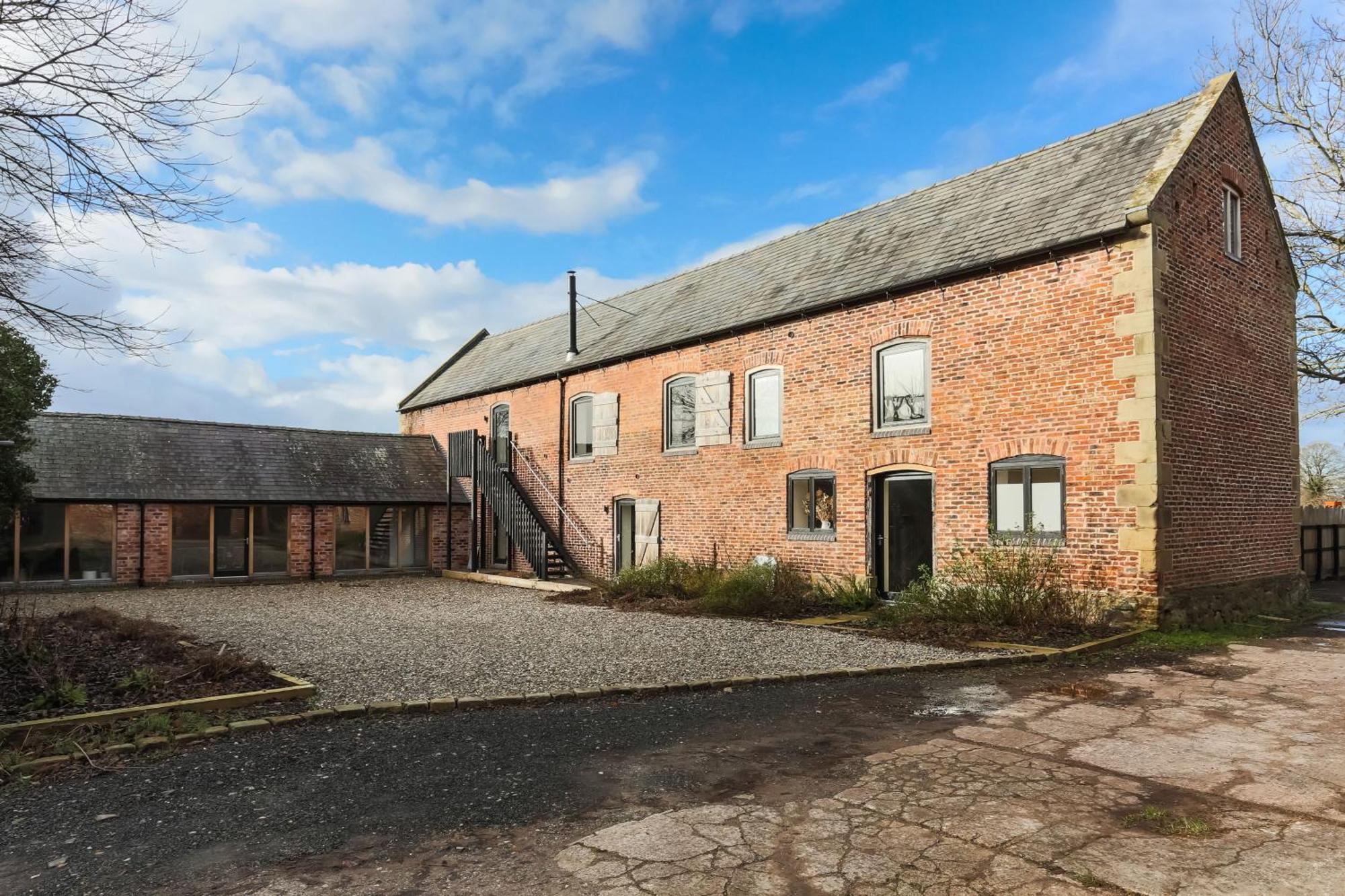 The Barn At Plas Ashpool Sleeps 8 Llandyrnog Екстериор снимка