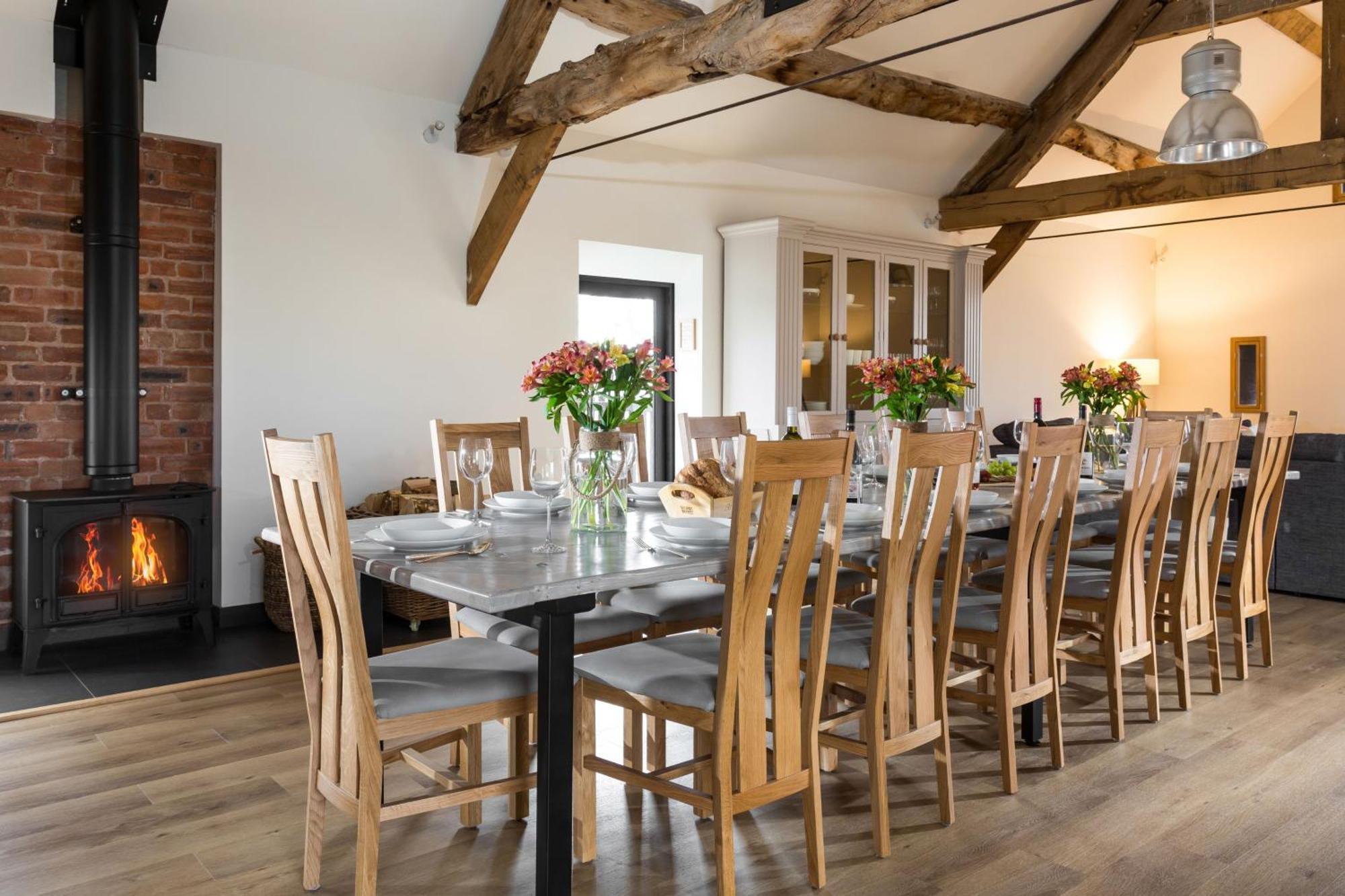 The Barn At Plas Ashpool Sleeps 8 Llandyrnog Екстериор снимка