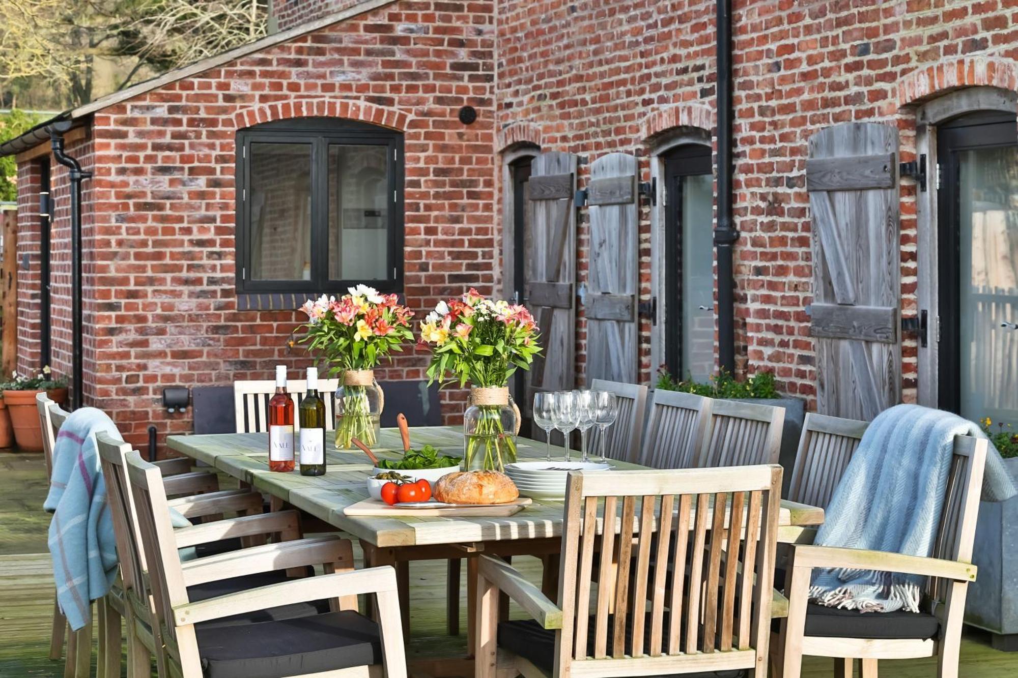 The Barn At Plas Ashpool Sleeps 8 Llandyrnog Екстериор снимка